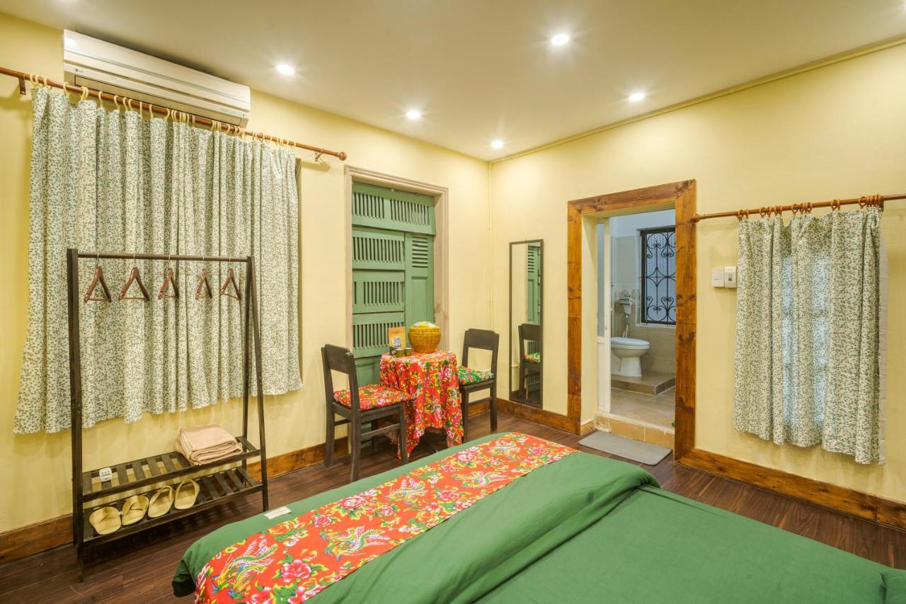 Hanoi Retro 80S Homestay Buitenkant foto